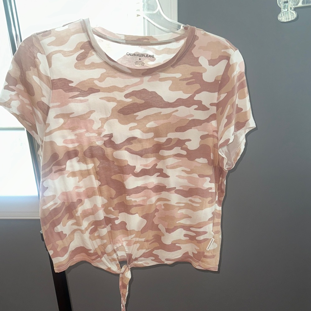 Calvin Klein Women's Short Sleeve Camo Tee